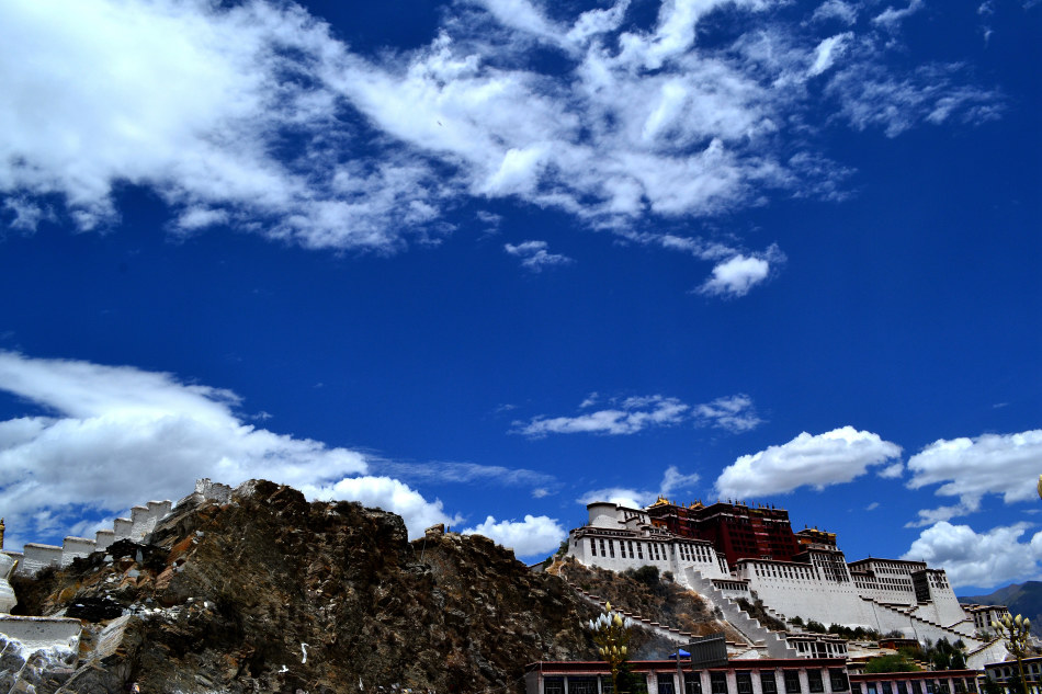 西藏,自然浪漫之旅的梦幻邂逅